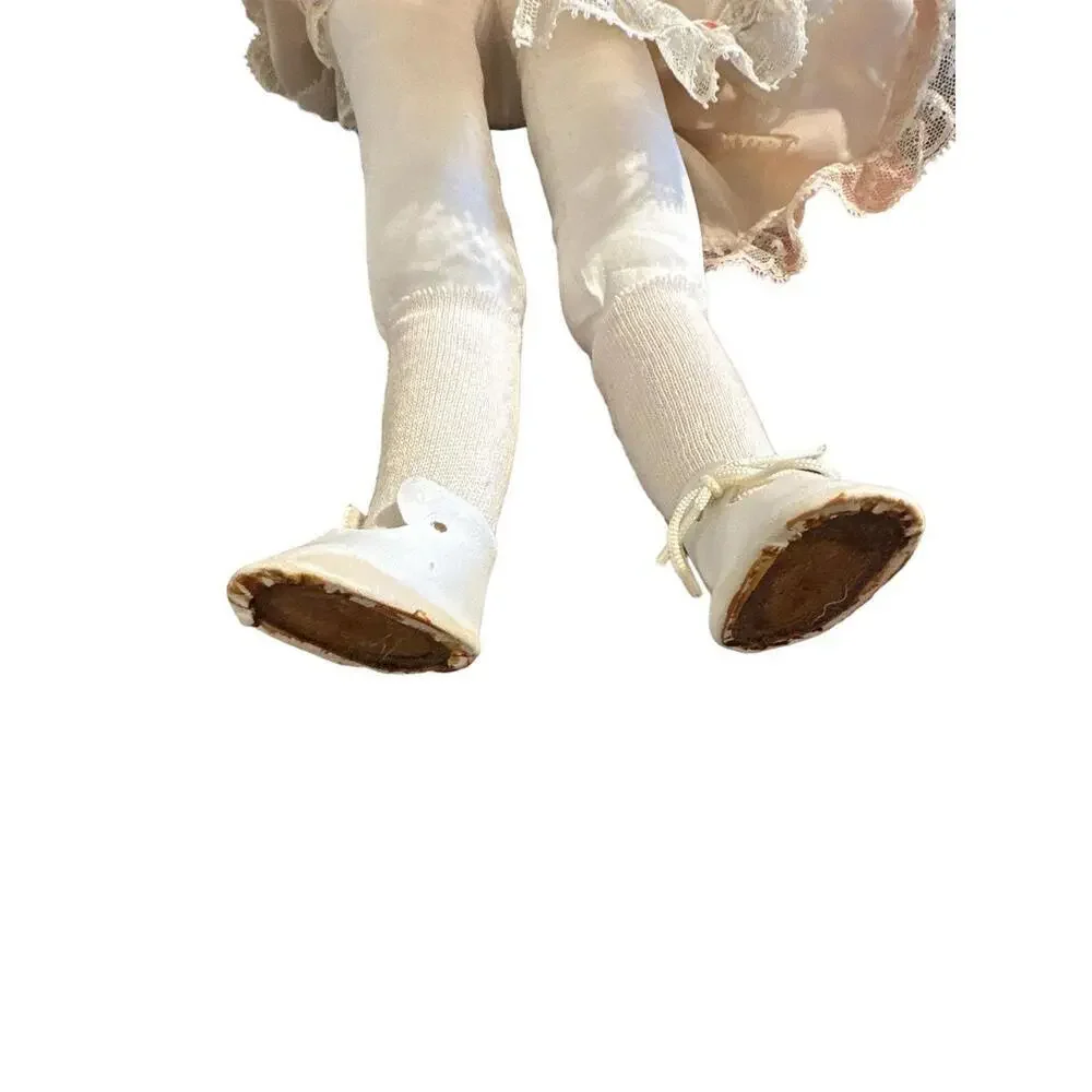 Doll Very pretty 17